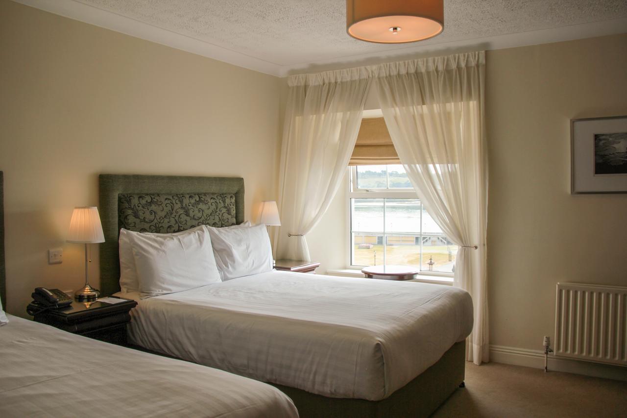 Walter Raleigh Hotel Youghal Extérieur photo